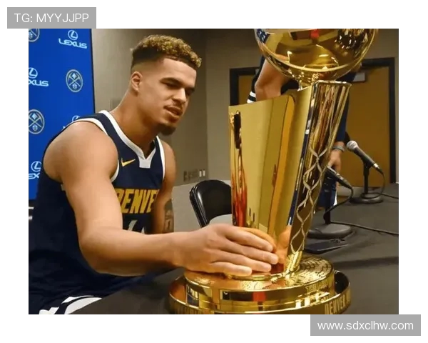 小迈克尔波特的篮球之路：从天赋少年到NBA明星的成长历程